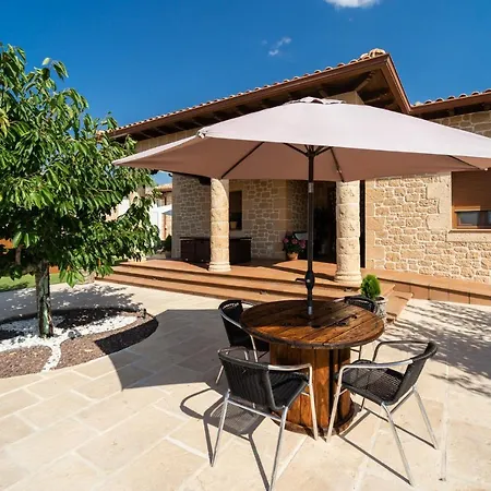 Holiday home Alvaro Albares